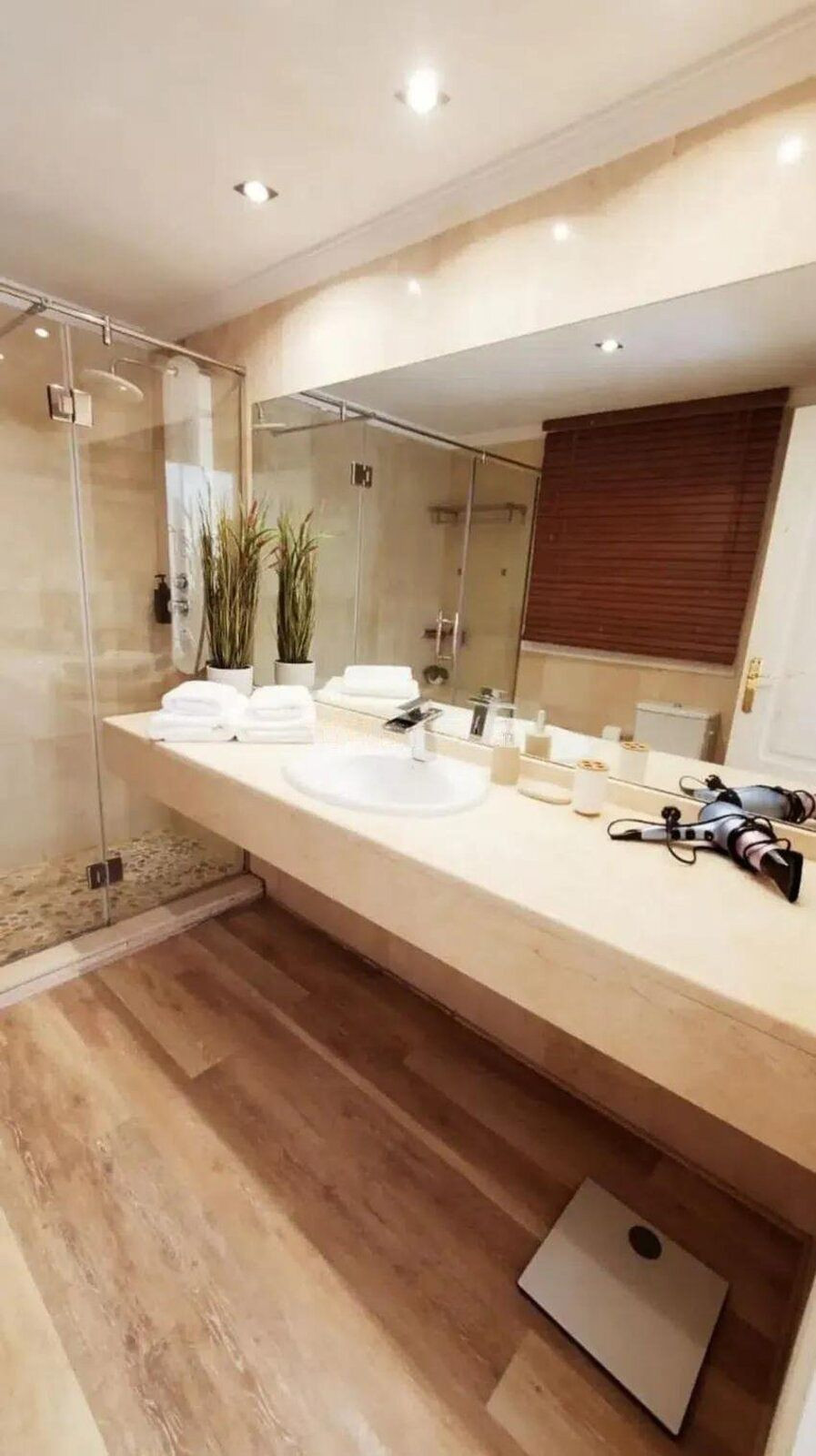 Property main view 21