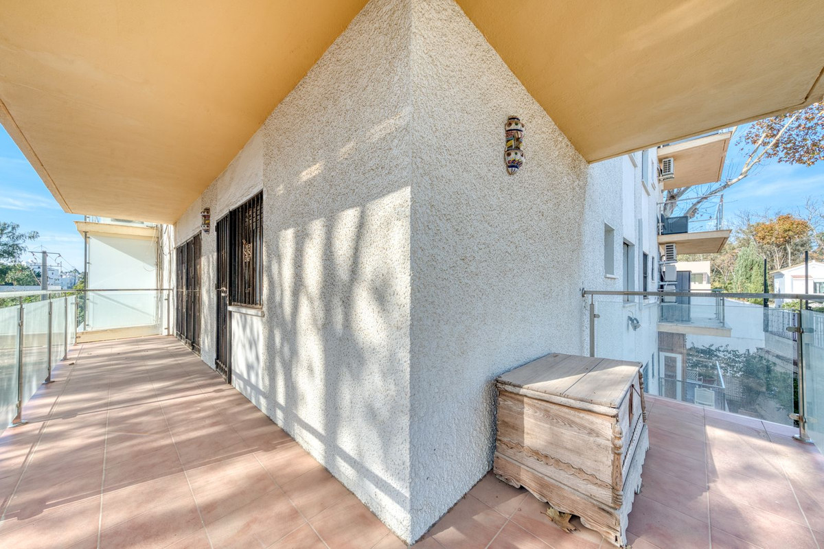 Appartement te koop in The Golden Mile | 2 slaapkamers H5245675