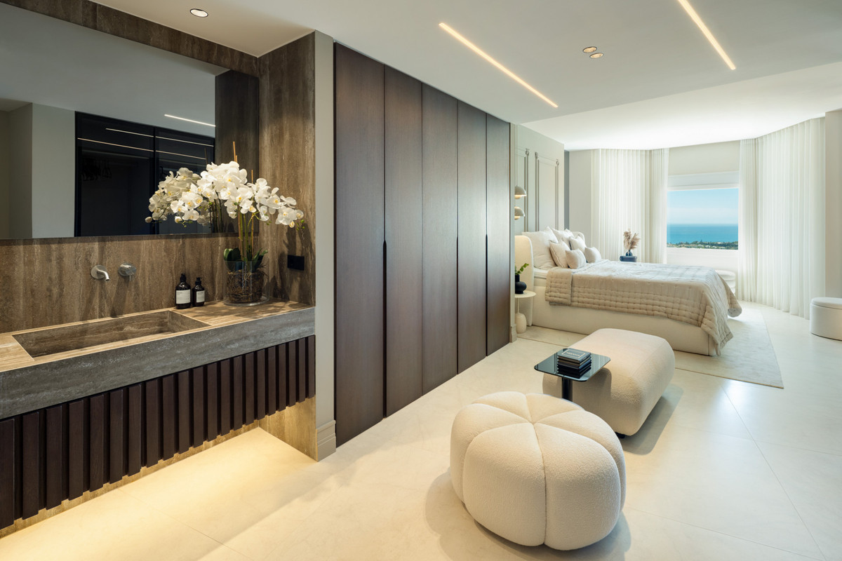 Appartement te koop in The Golden Mile | 4 slaapkamers H5251546