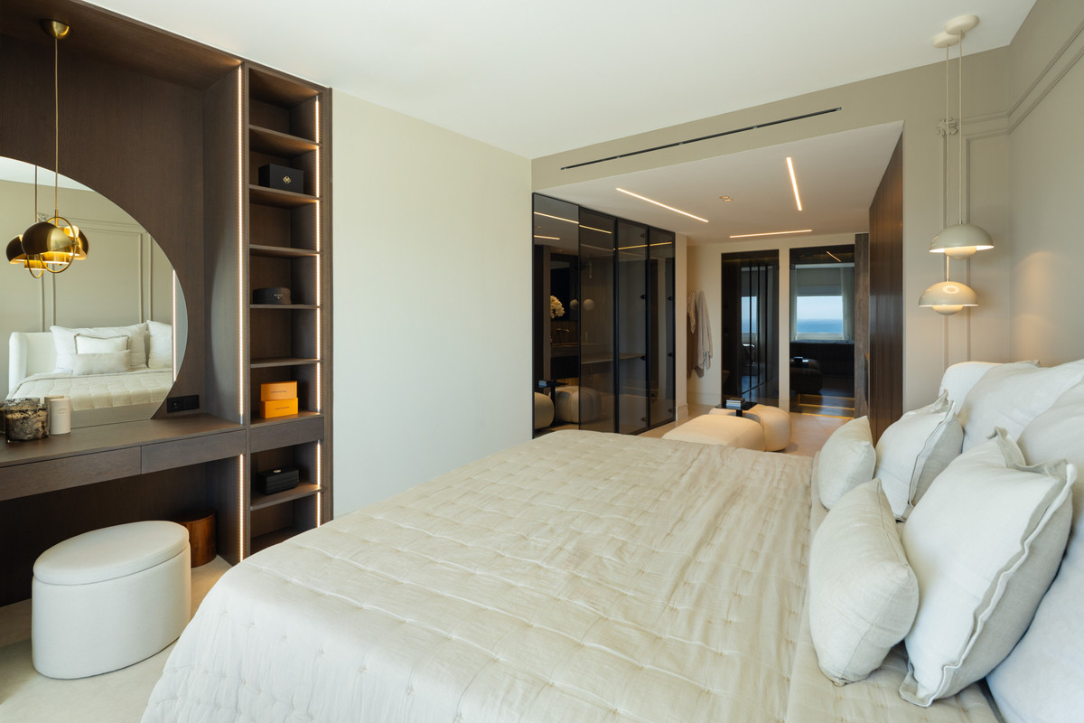 Appartement te koop in The Golden Mile | 4 slaapkamers H5251546