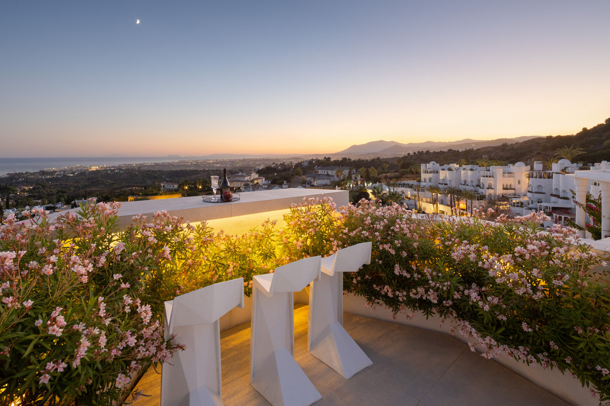 Appartement te koop in The Golden Mile | 4 slaapkamers H5251546