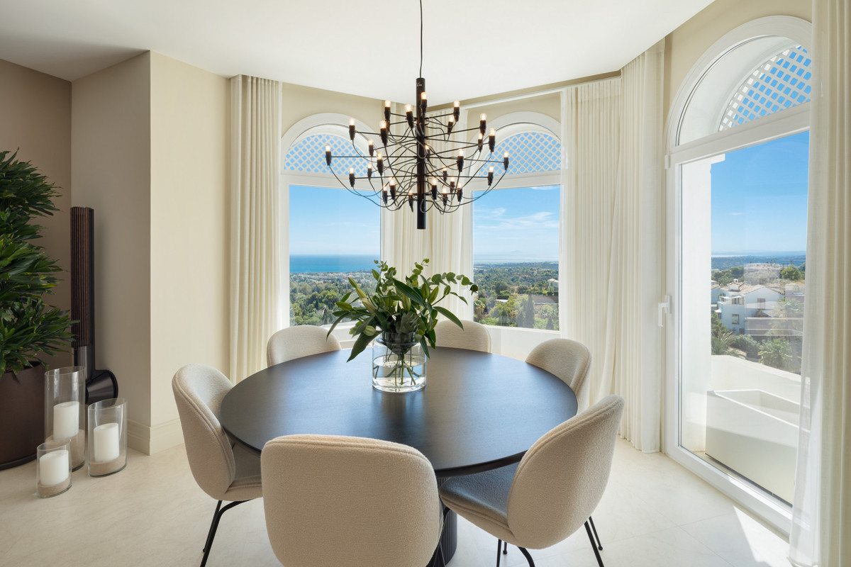 Appartement te koop in The Golden Mile | 4 slaapkamers H5251546