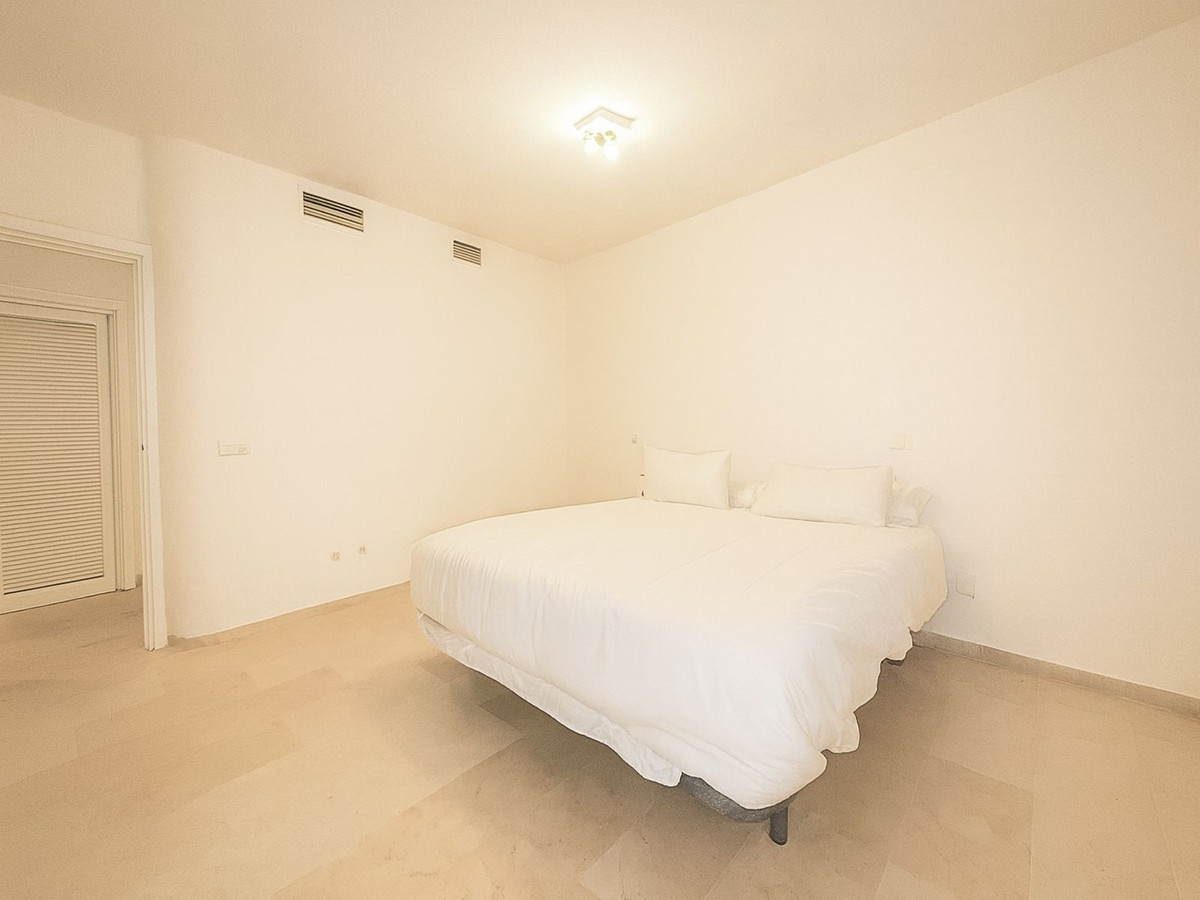 Appartement te koop in The Golden Mile | 1 slaapkamers H5251882