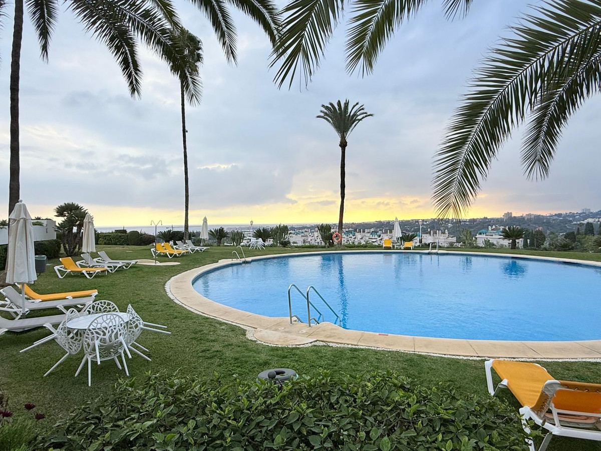 Appartement te koop in The Golden Mile | 1 slaapkamers H5251882