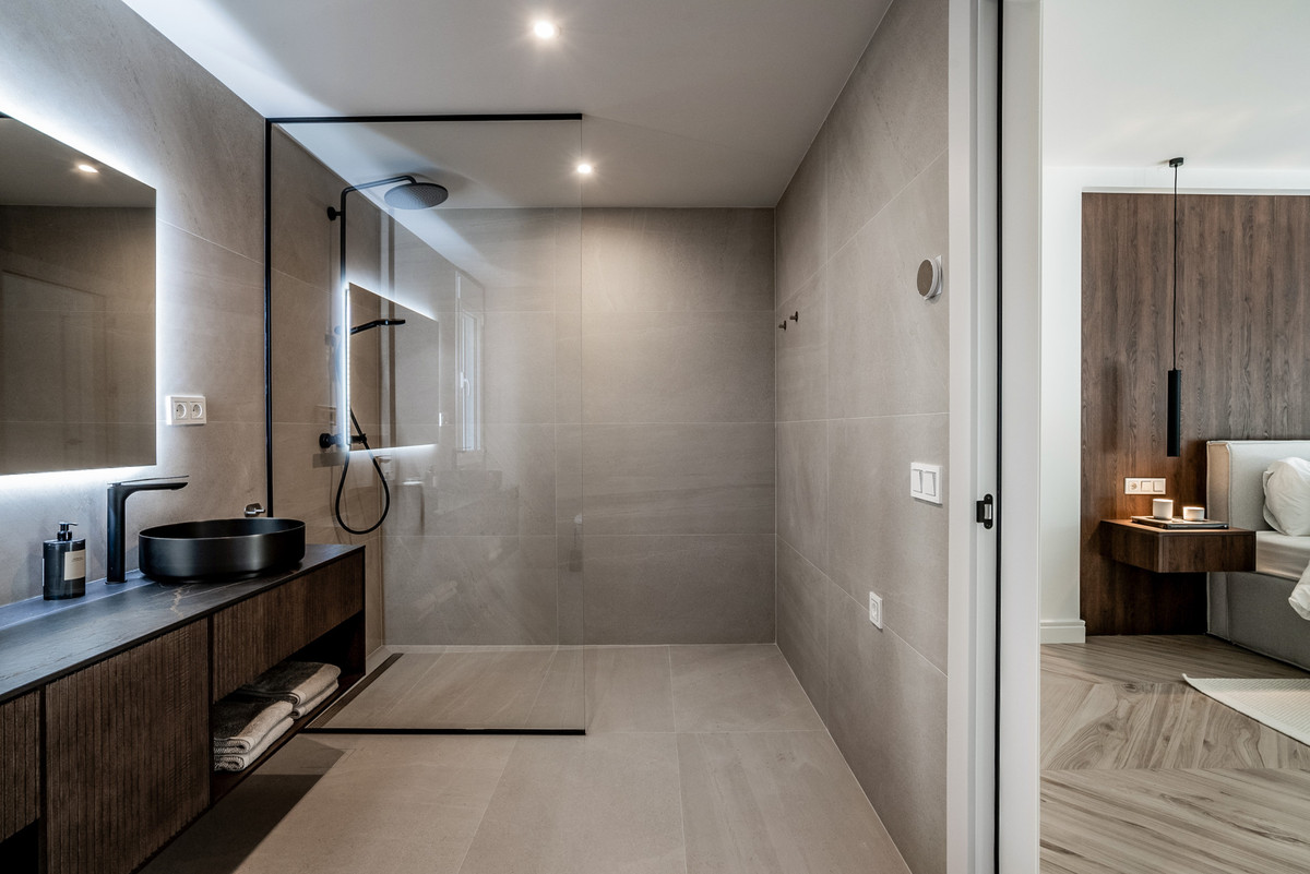 Appartement te koop in The Golden Mile | 4 slaapkamers H5253784