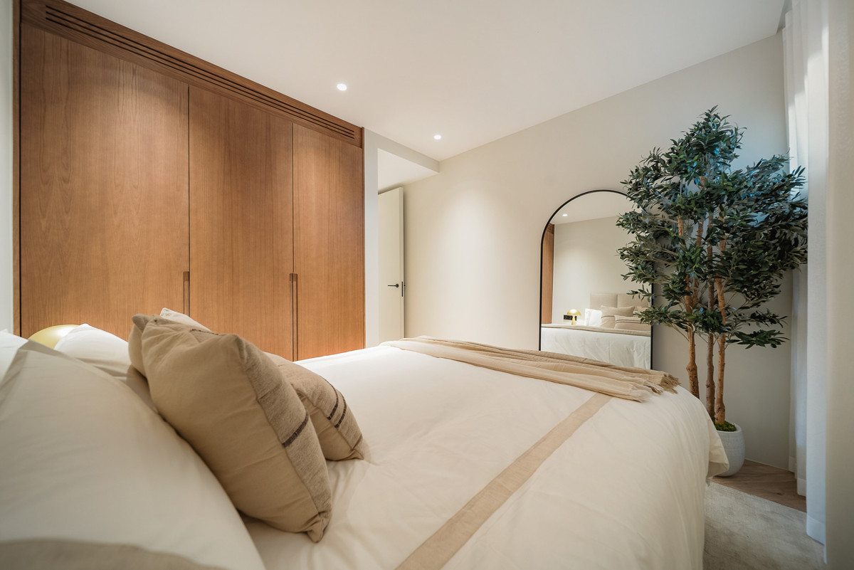 Appartement te koop in The Golden Mile | 3 slaapkamers H5253814