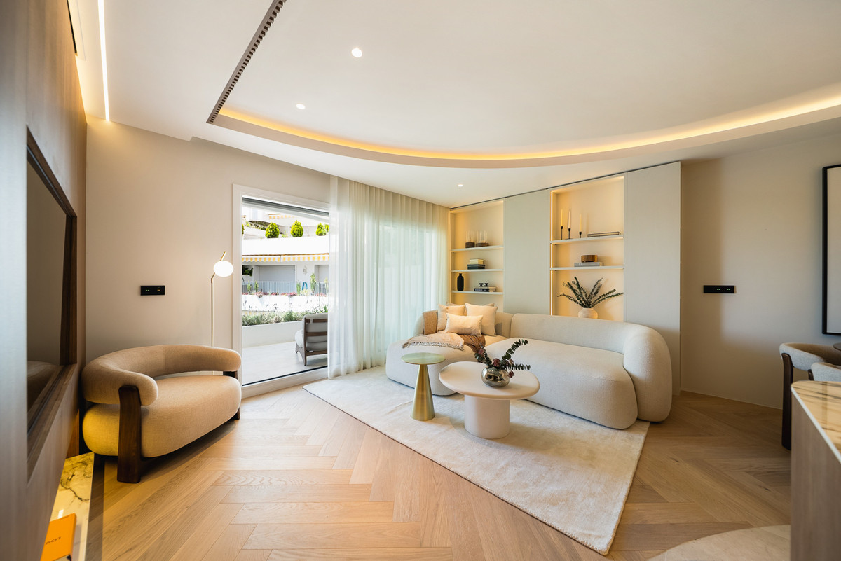 Appartement te koop in The Golden Mile | 3 slaapkamers H5253814