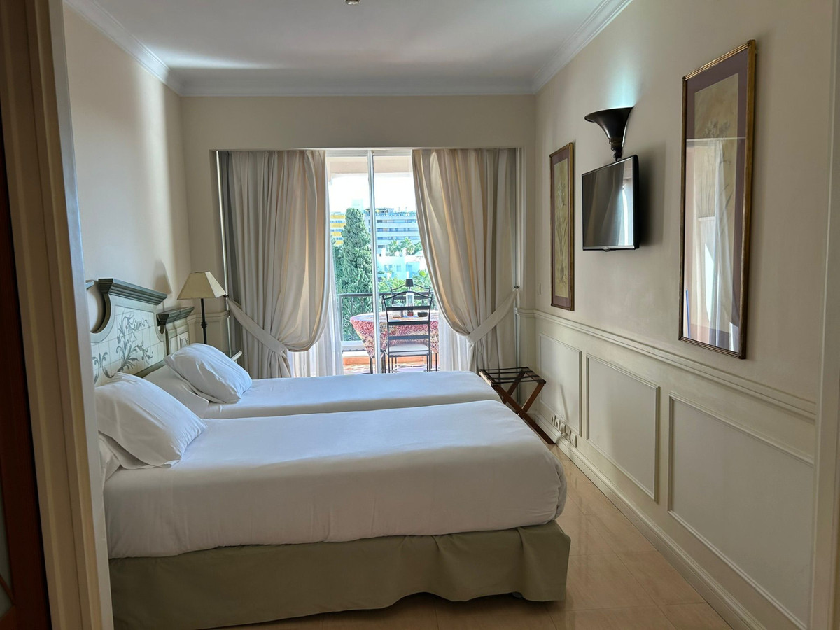 Appartement te koop in The Golden Mile | 2 slaapkamers H5264068
