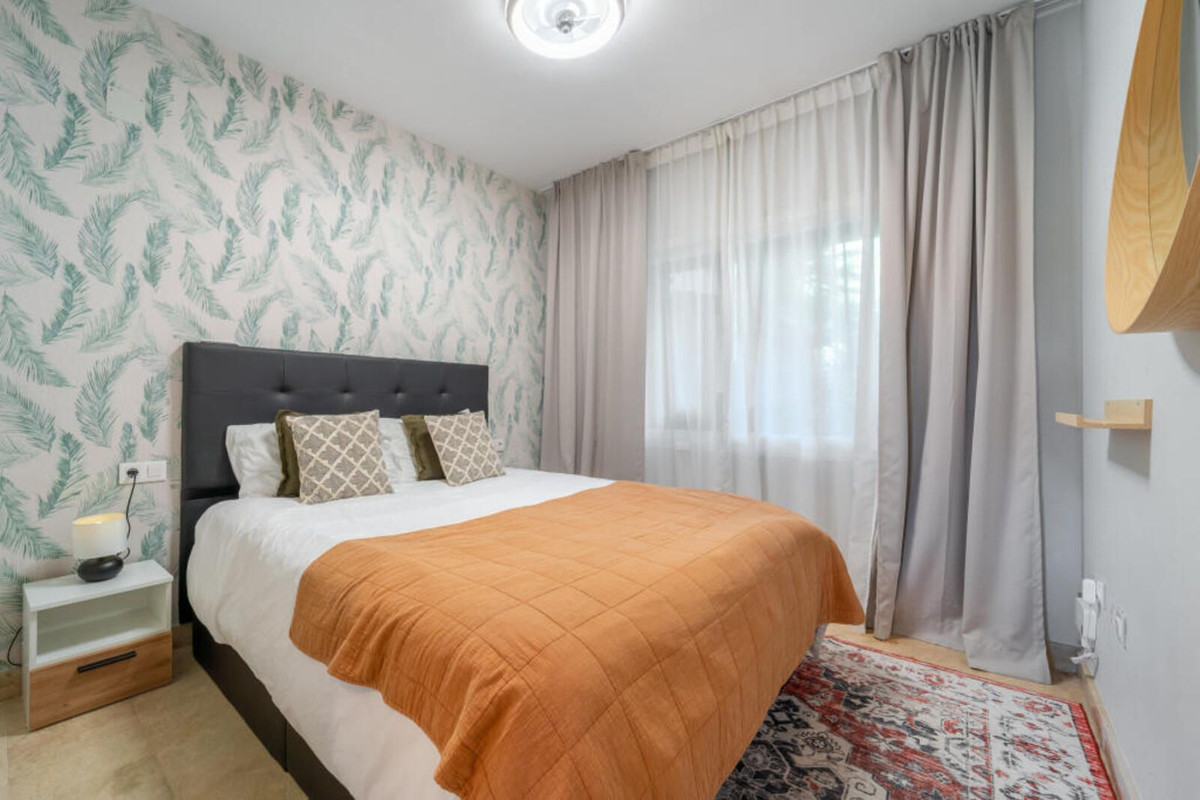 Appartement te koop in The Golden Mile | 3 slaapkamers H5266105