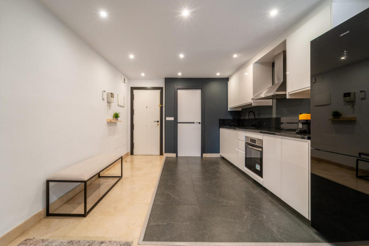 Appartement te koop in The Golden Mile | 3 slaapkamers H5266105