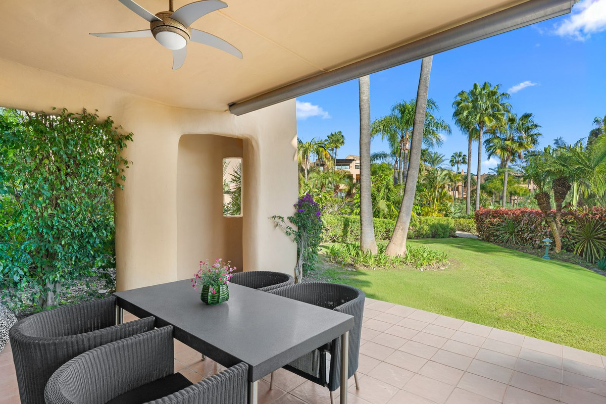 Appartement te koop in The Golden Mile | 2 slaapkamers H5274760