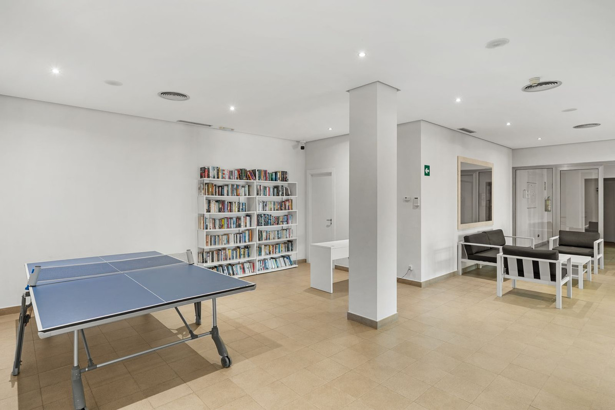 Appartement te koop in The Golden Mile | 2 slaapkamers H5274760