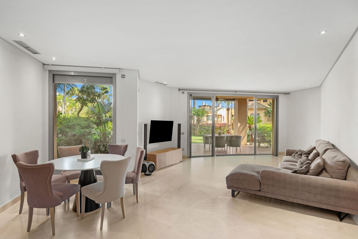 Appartement te koop in The Golden Mile | 2 slaapkamers H5274760