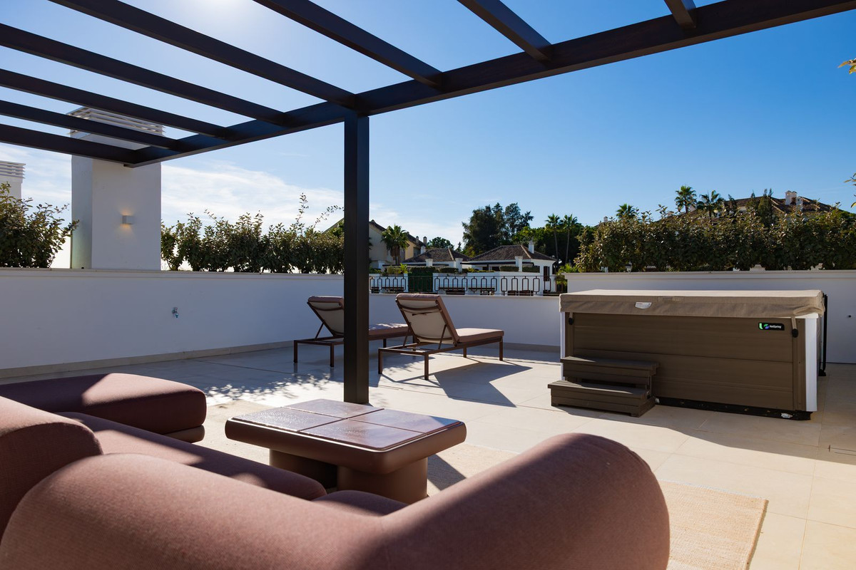 Appartement te koop in The Golden Mile | 3 slaapkamers H5292037