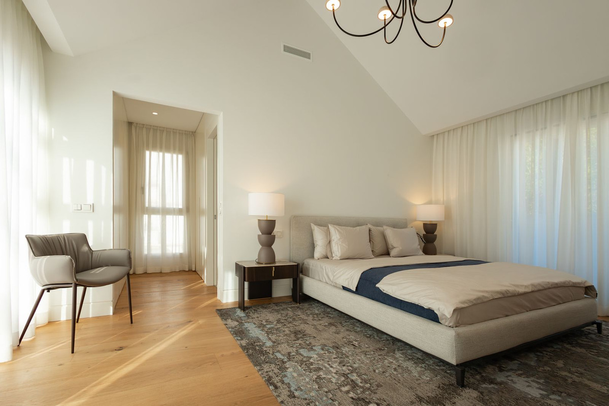 Appartement te koop in The Golden Mile | 3 slaapkamers H5292037