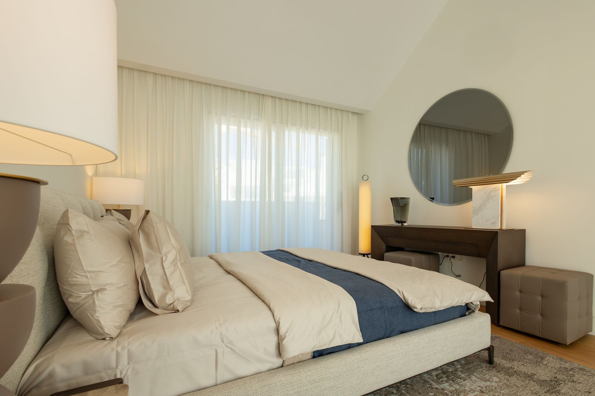 Appartement te koop in The Golden Mile | 3 slaapkamers H5292037