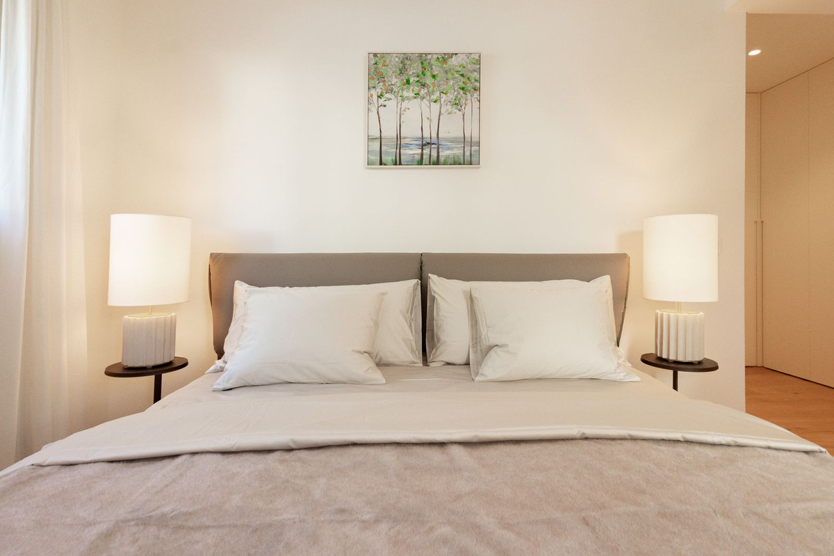 Appartement te koop in The Golden Mile | 3 slaapkamers H5292037