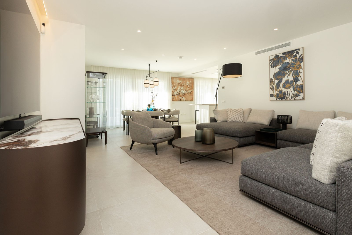 Appartement te koop in The Golden Mile | 3 slaapkamers H5292037