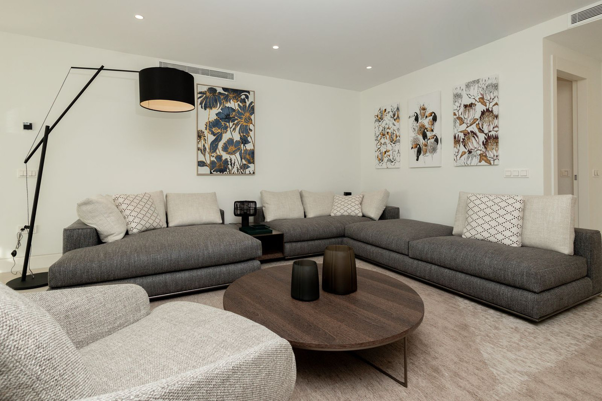 Appartement te koop in The Golden Mile | 3 slaapkamers H5292037