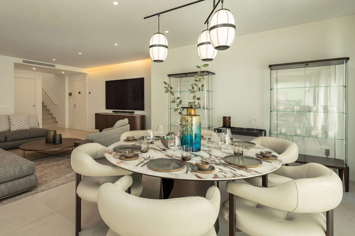 Appartement te koop in The Golden Mile | 3 slaapkamers H5292037