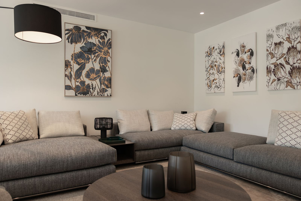 Appartement te koop in The Golden Mile | 3 slaapkamers H5292037