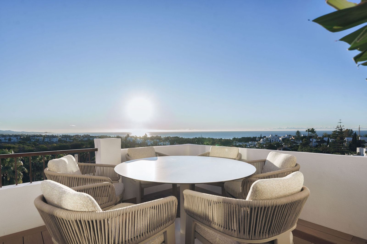 Appartement te koop in The Golden Mile | 3 slaapkamers H5292064