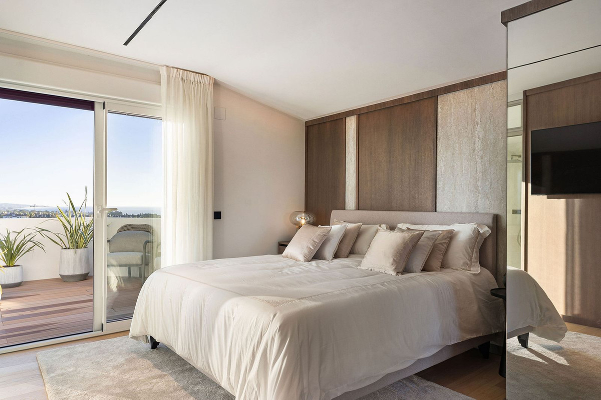 Appartement te koop in The Golden Mile | 3 slaapkamers H5292064