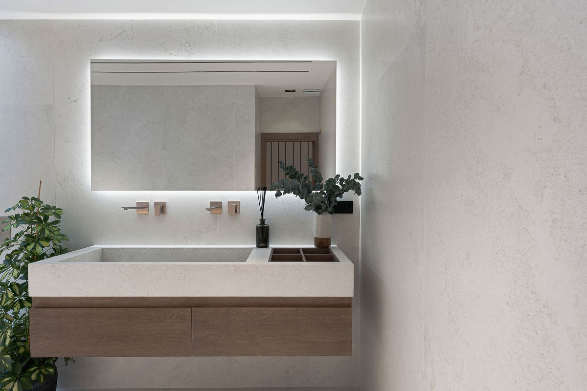 Appartement te koop in The Golden Mile | 3 slaapkamers H5292064