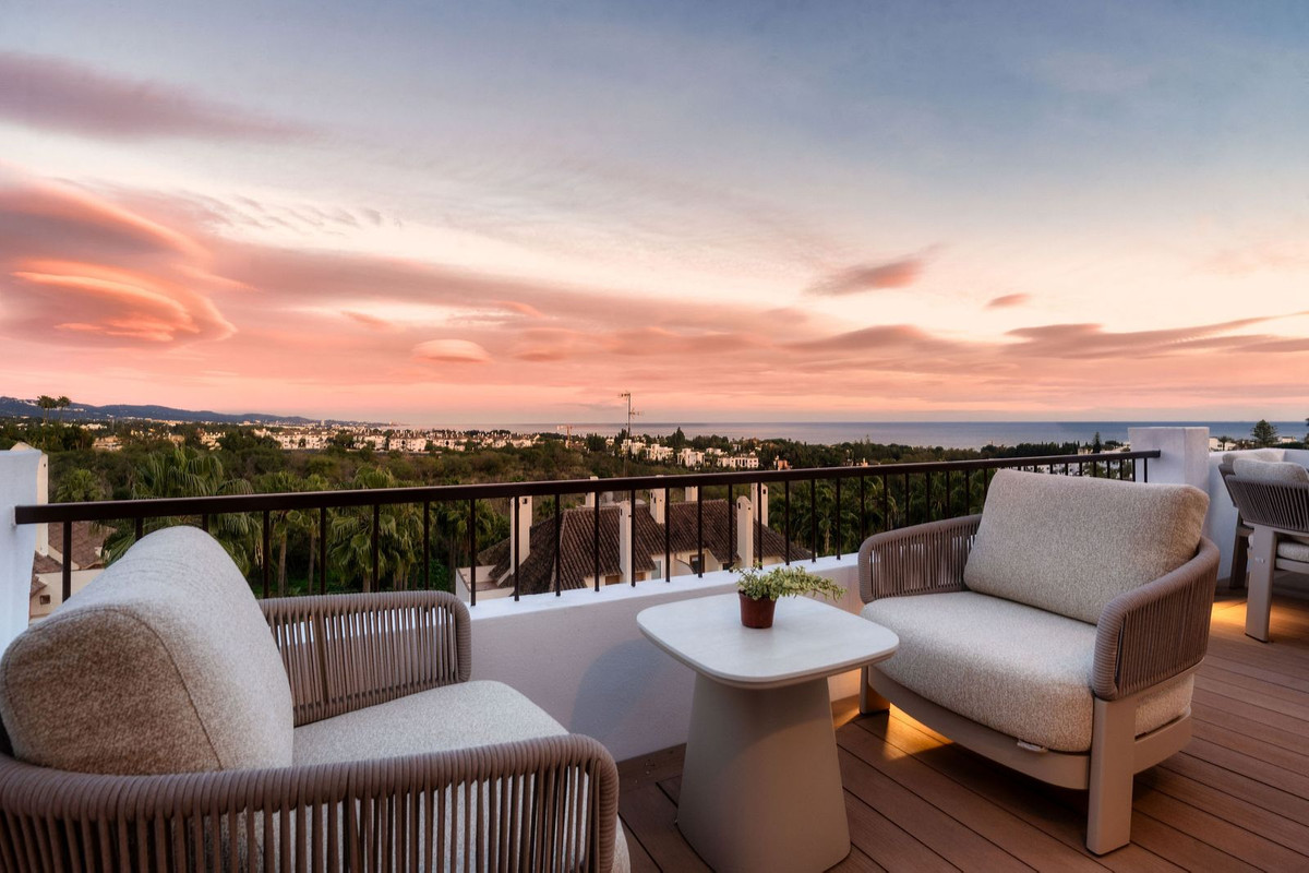 Appartement te koop in The Golden Mile | 3 slaapkamers H5292064