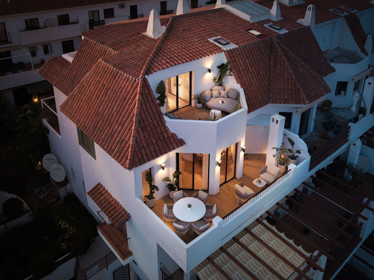 Appartement te koop in The Golden Mile | 3 slaapkamers H5292064