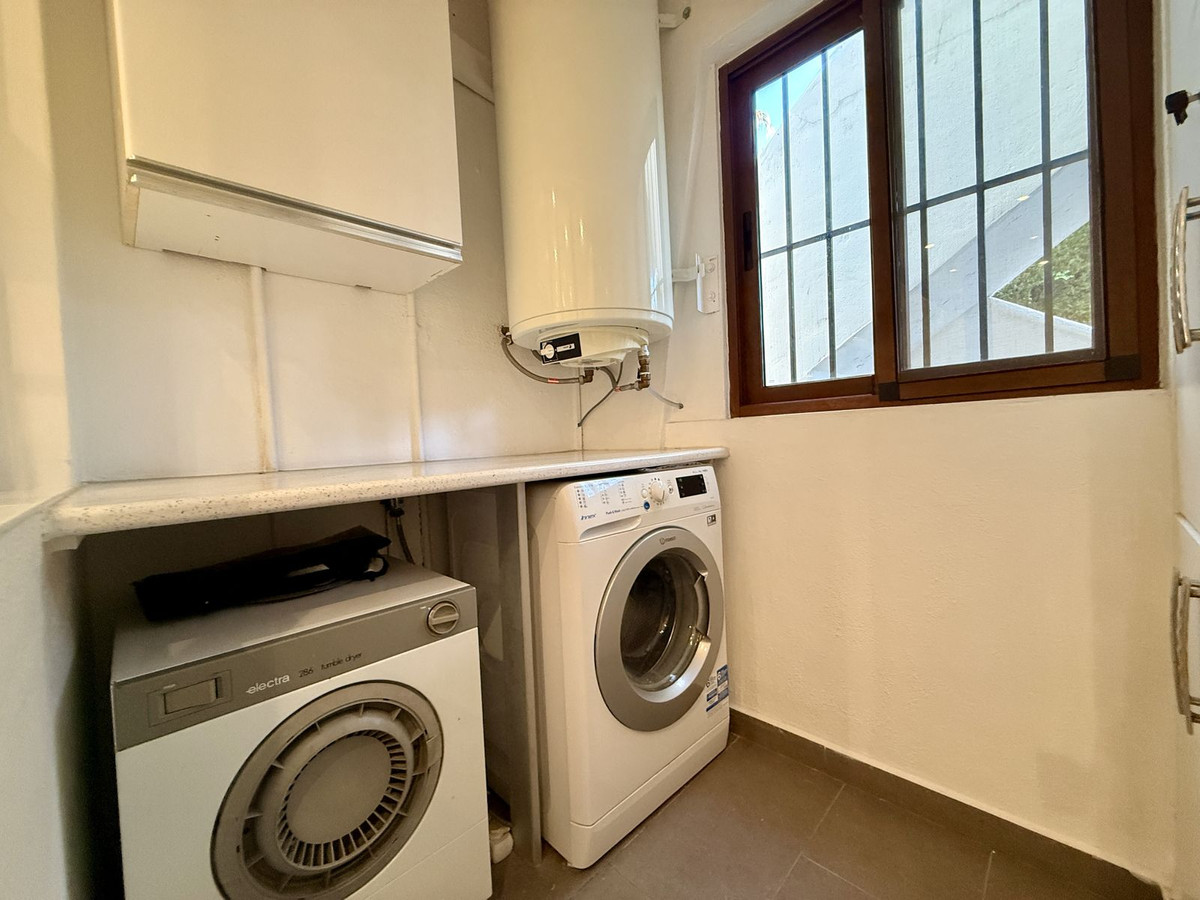 Appartement te koop in The Golden Mile | 2 slaapkamers H5293087