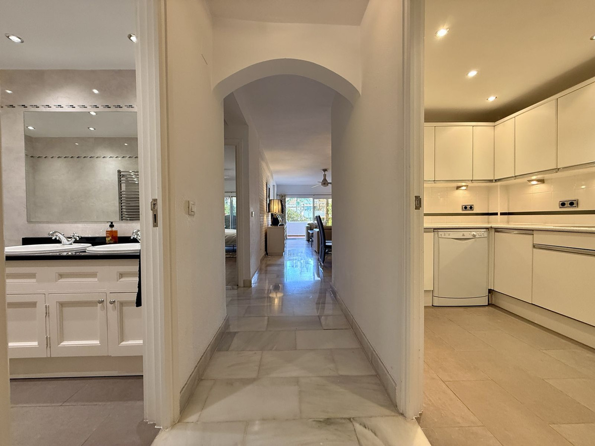 Appartement te koop in The Golden Mile | 2 slaapkamers H5293087