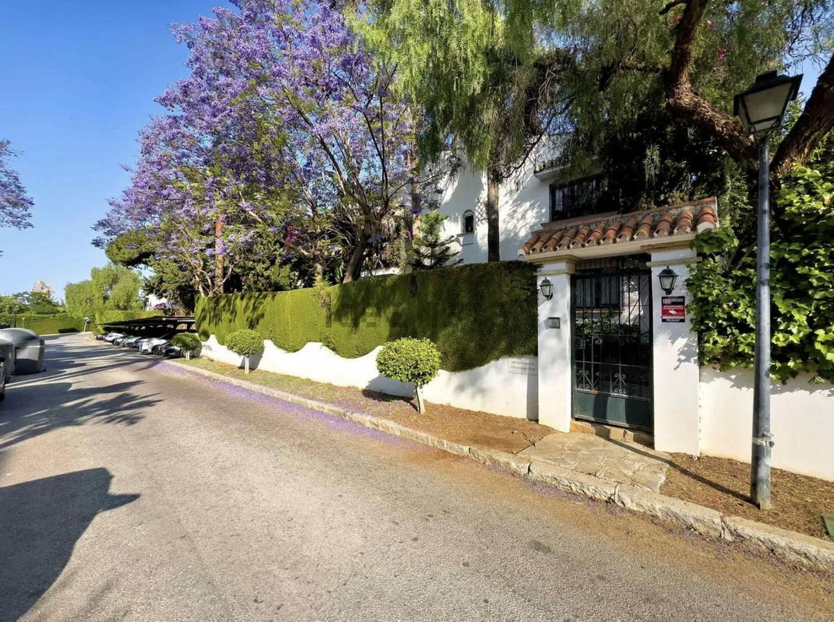 Appartement te koop in The Golden Mile | 2 slaapkamers H5293087