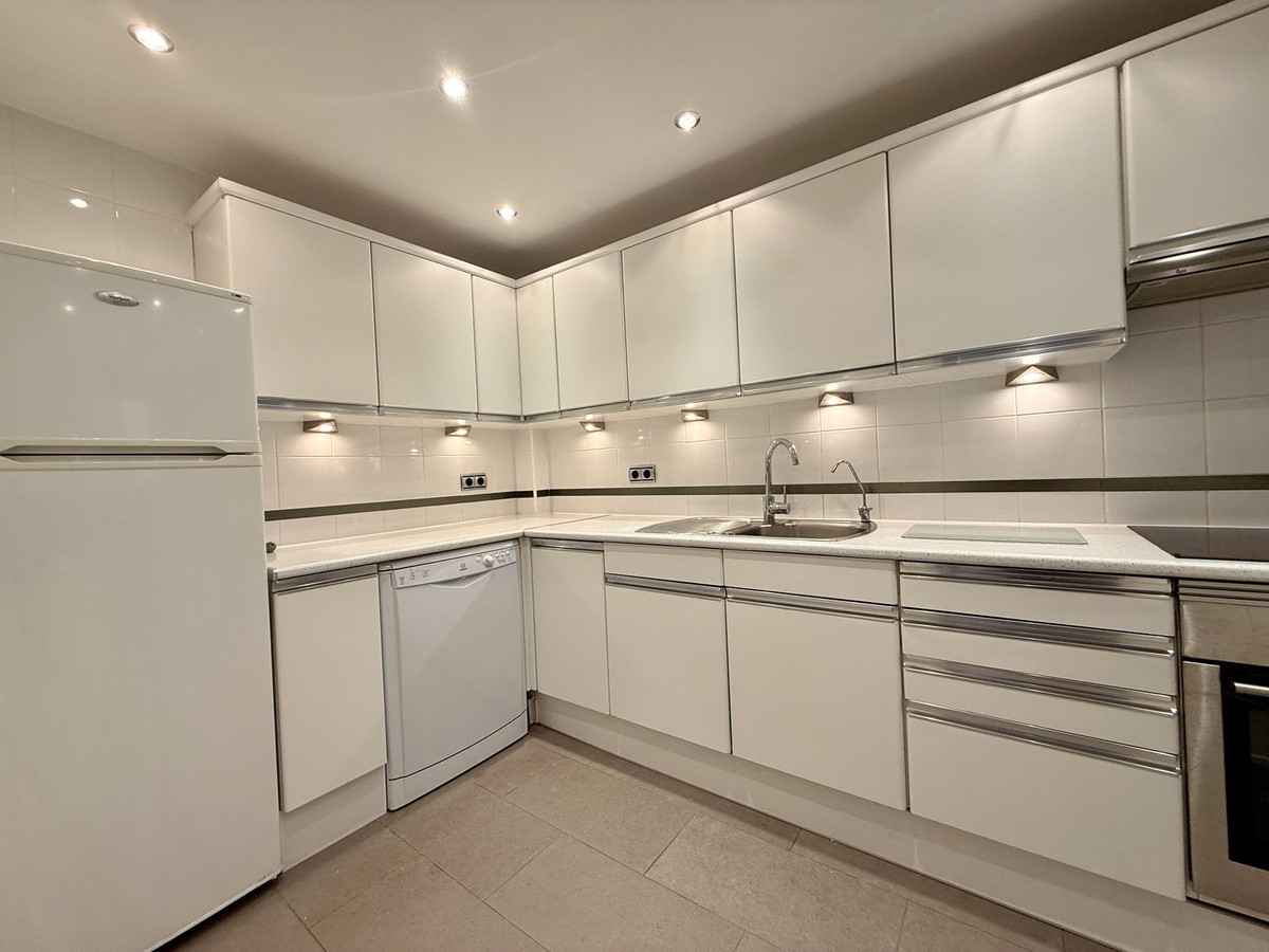 Appartement te koop in The Golden Mile | 2 slaapkamers H5293087