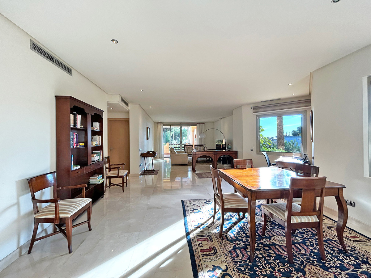 Appartement te koop in The Golden Mile | 2 slaapkamers H5294533