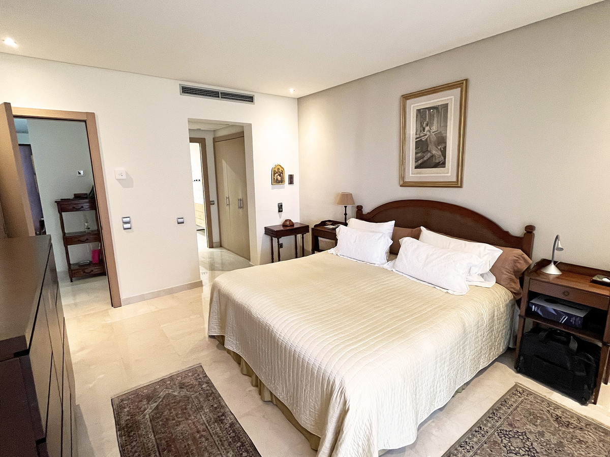 Appartement te koop in The Golden Mile | 2 slaapkamers H5294533