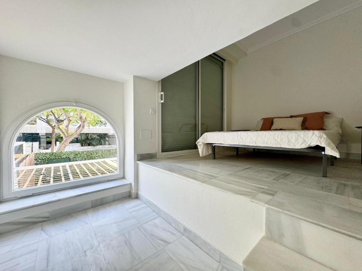 Duplex te koop in The Golden Mile | 2 slaapkamers H5303302