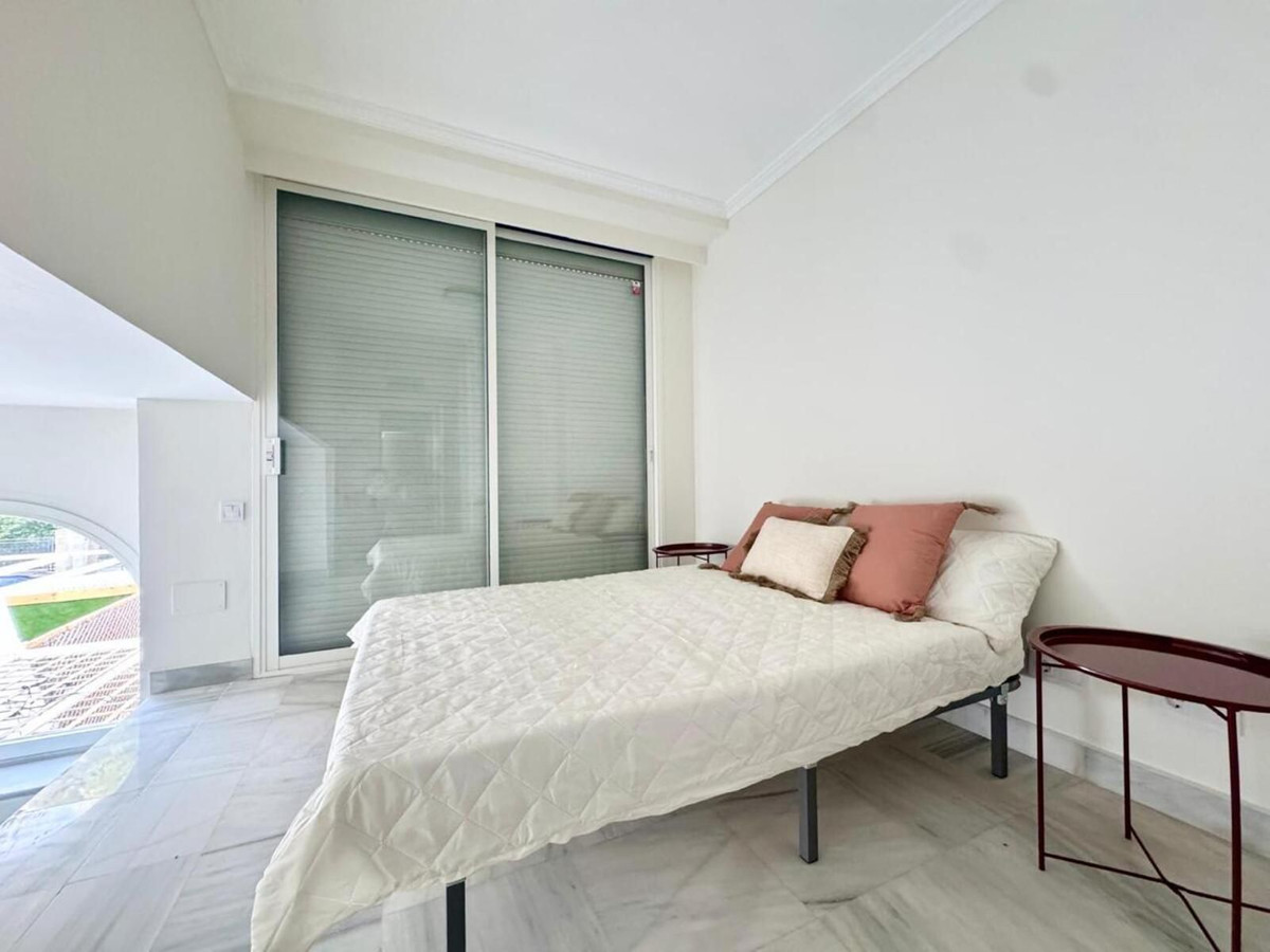 Duplex te koop in The Golden Mile | 2 slaapkamers H5303302