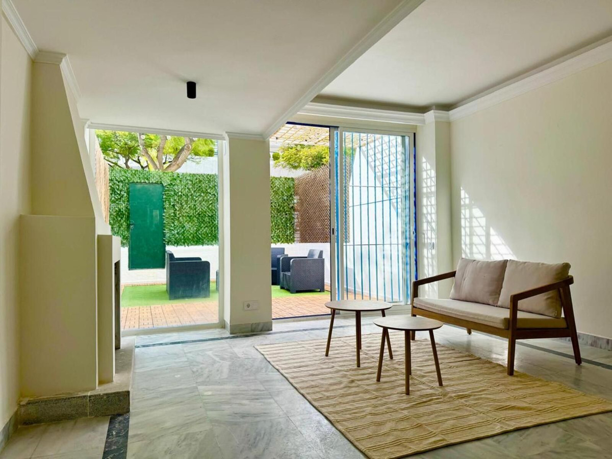 Duplex te koop in The Golden Mile | 2 slaapkamers H5303302