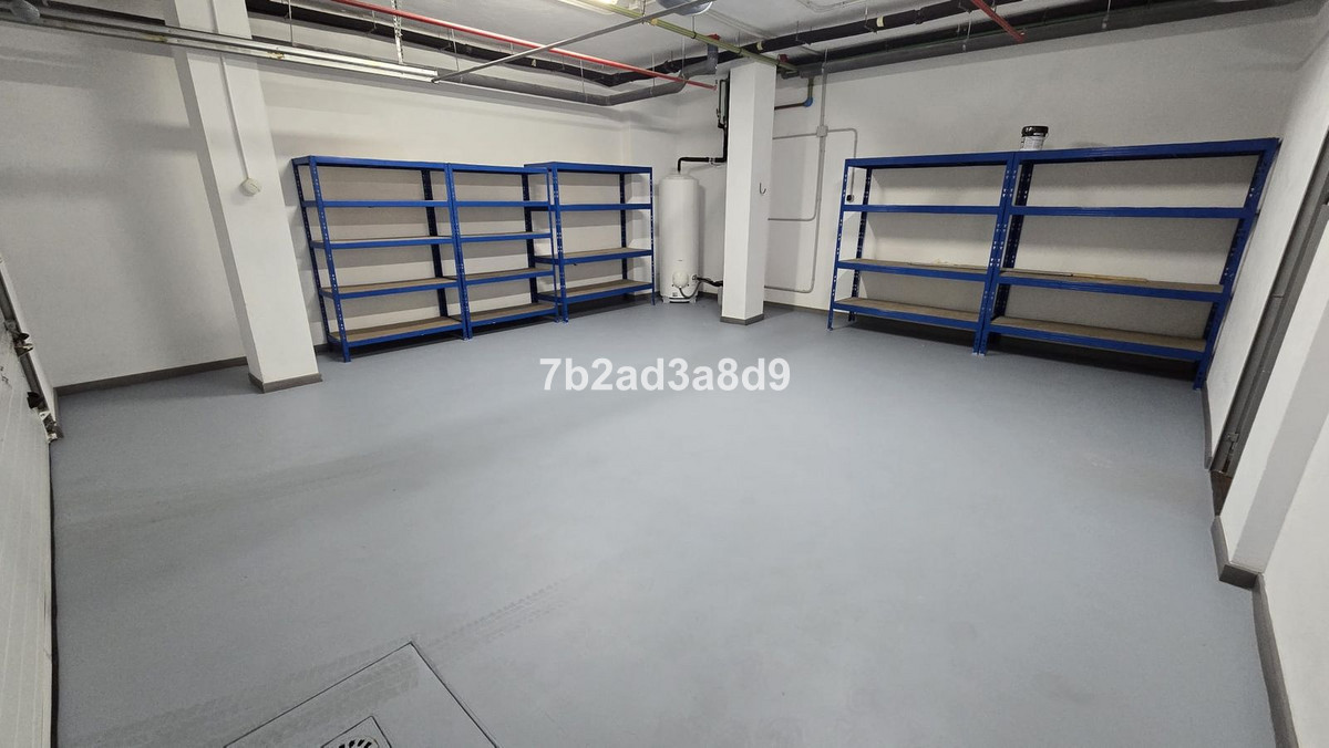 Huis te koop in The Golden Mile | 5 slaapkamers H5305174