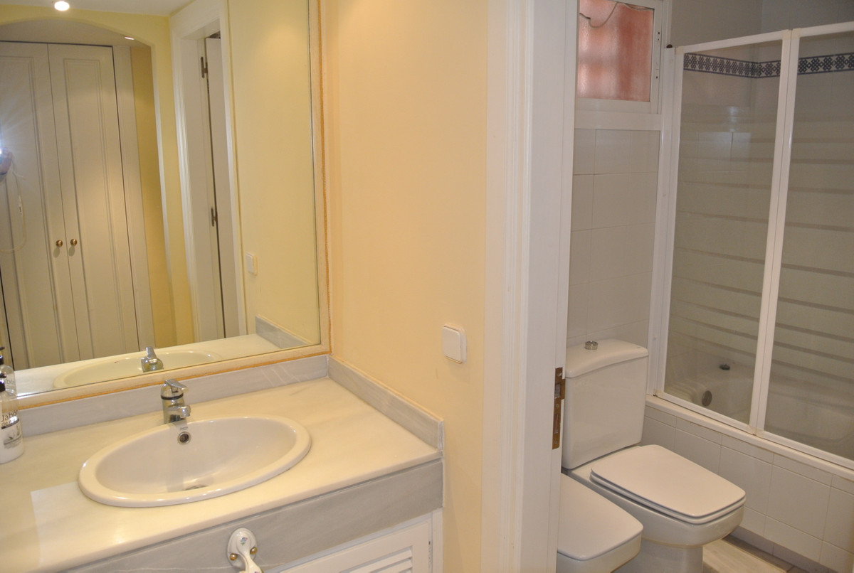 Appartement te koop in The Golden Mile | 2 slaapkamers H5305969