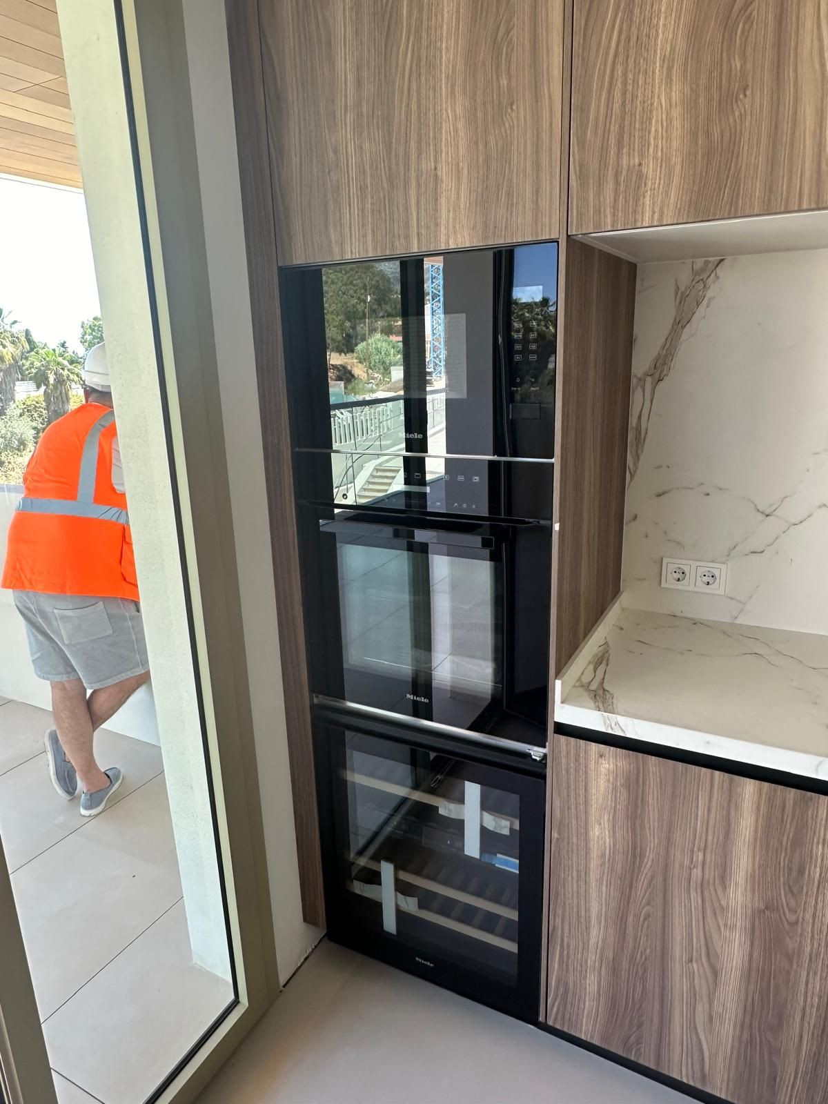 Appartement te koop in The Golden Mile | 2 slaapkamers H5307955