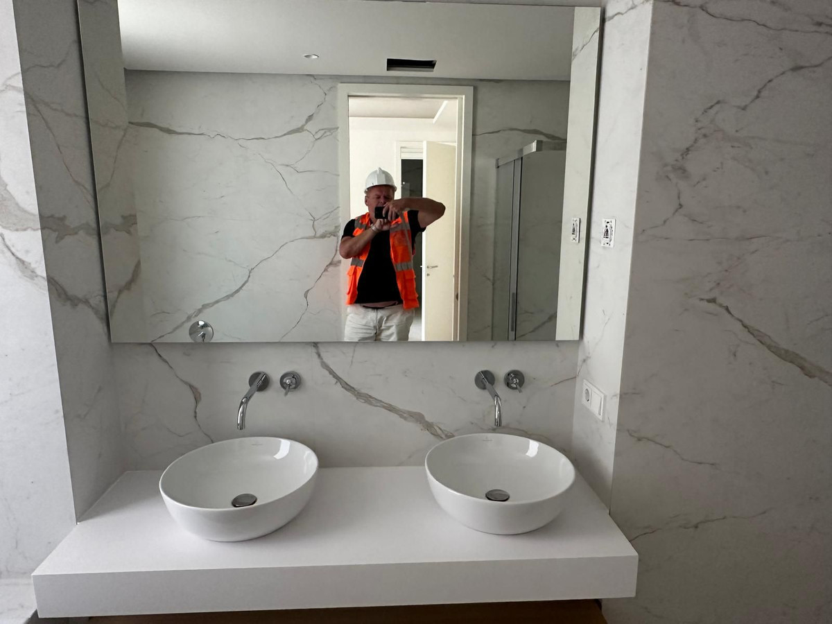 Appartement te koop in The Golden Mile | 2 slaapkamers H5307955