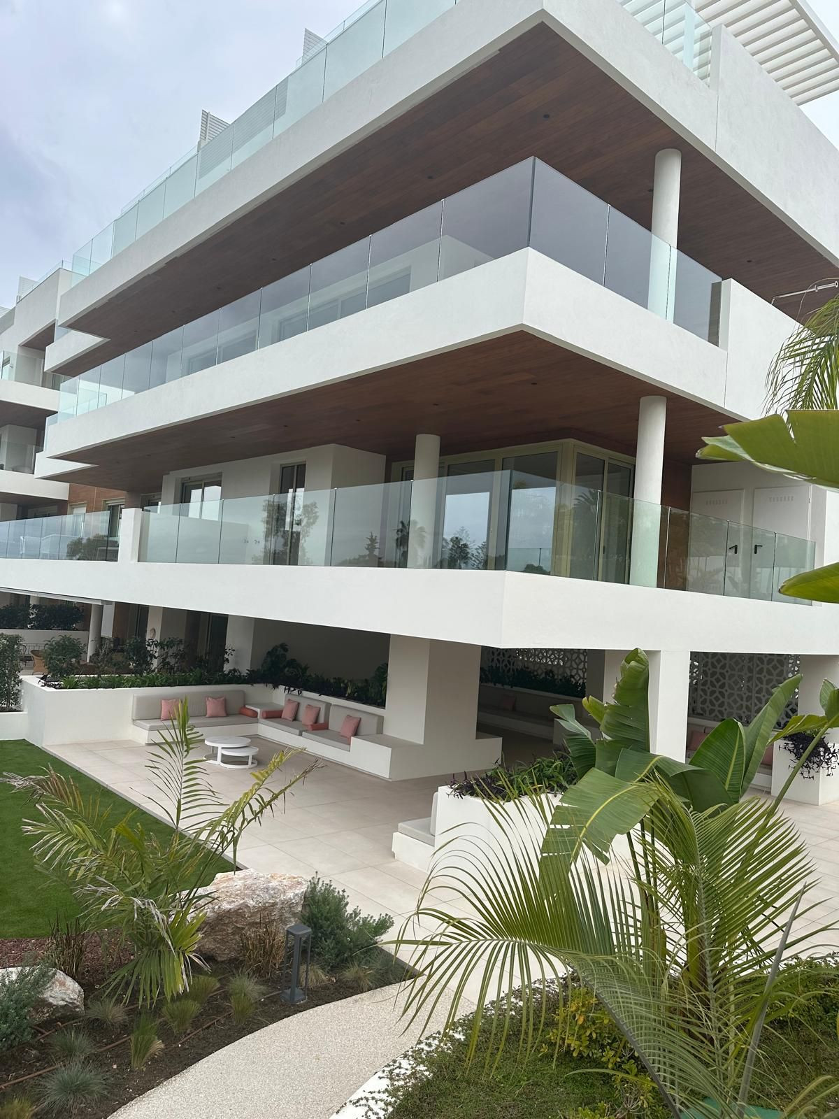 Appartement te koop in The Golden Mile | 2 slaapkamers H5307955