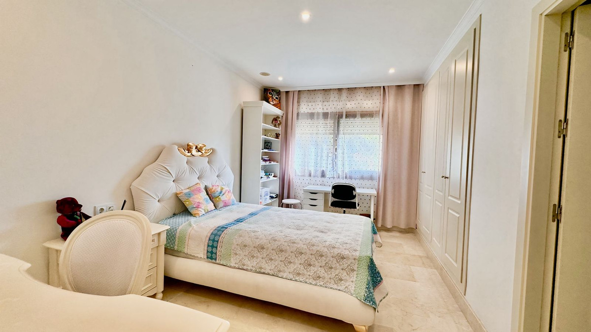 Property main view 14