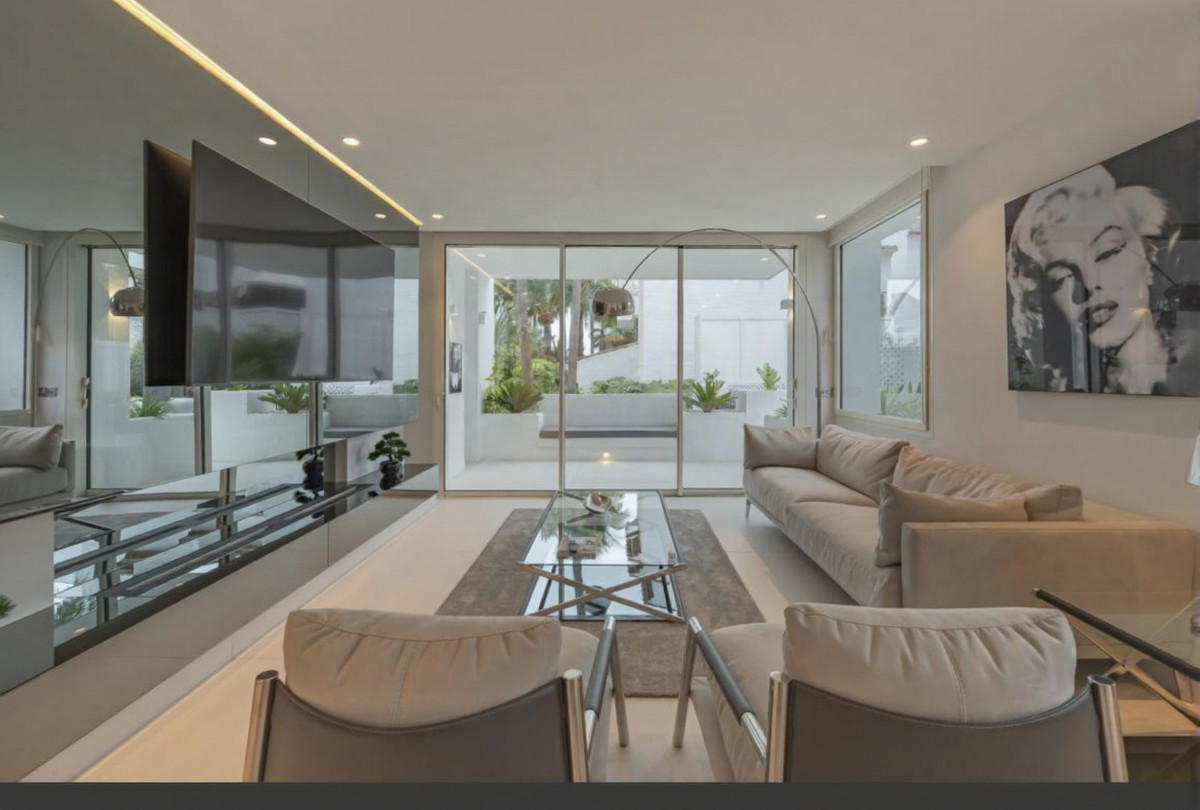 Bungalow te koop in The Golden Mile | 3 slaapkamers H5322127