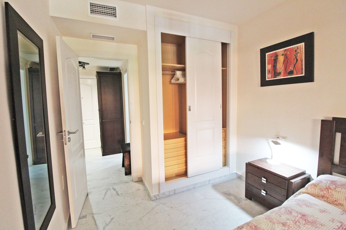 Appartement te koop in The Golden Mile | 1 slaapkamers H5332678