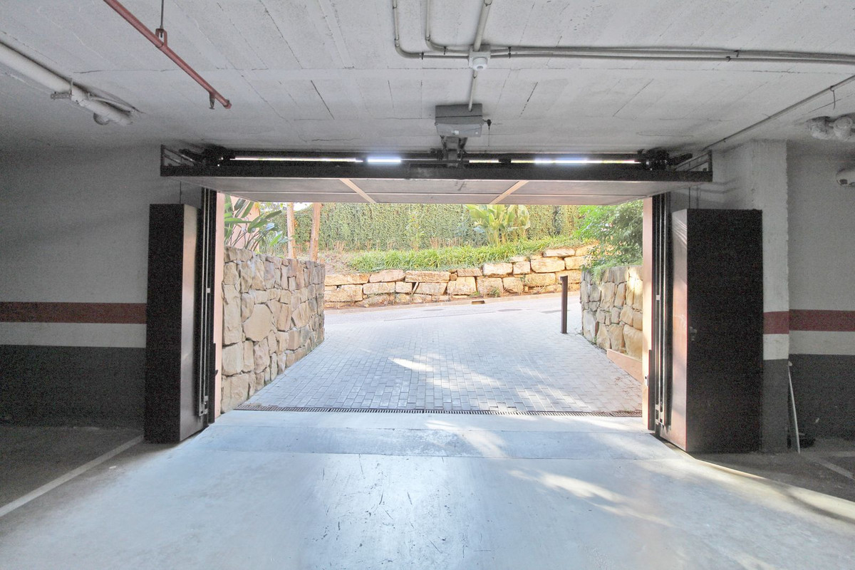 Appartement te koop in The Golden Mile | 1 slaapkamers H5332678