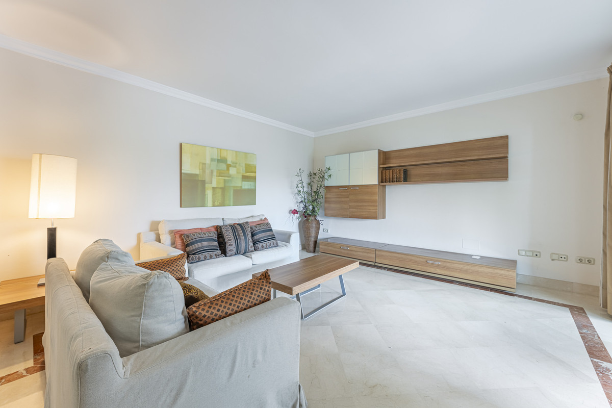 Appartement te koop in The Golden Mile | 2 slaapkamers H5342575