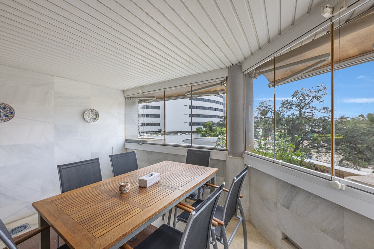 Appartement te koop in The Golden Mile | 2 slaapkamers H5342575